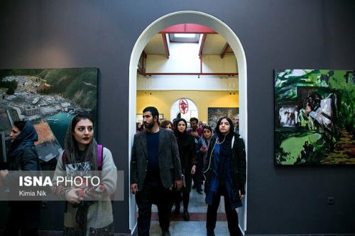 1904 هنرمند در نهمین دوسالانه نقاشی