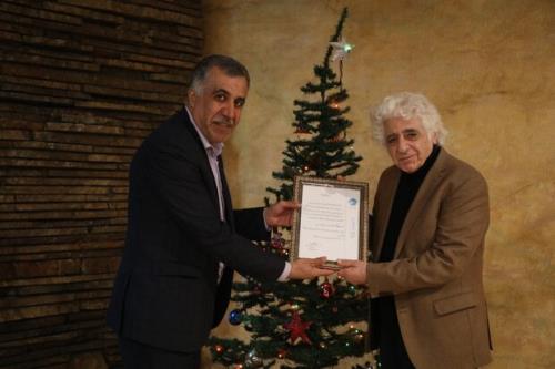 هیچ ارتشی قویتر از هنر نیست