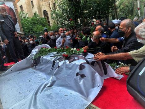 مراسم خاکسپاری پیکر حبیب الله صادقی برگزار شد