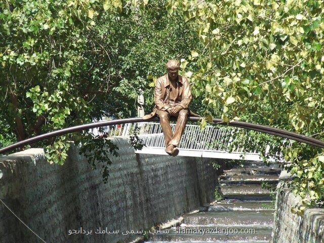 سر مرد نشسته روی پل را دزدیدند!