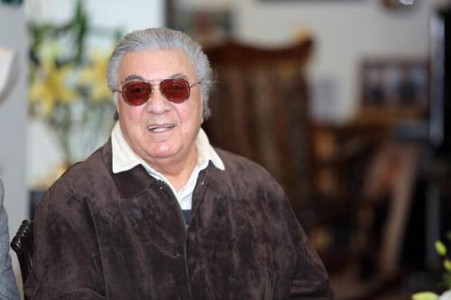 چه کسی گلپا را خواننده کرد؟ به علاوه ویدیو