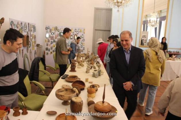 نمایشگاه نوروزی صنایع دستی در کاخ نیاوران