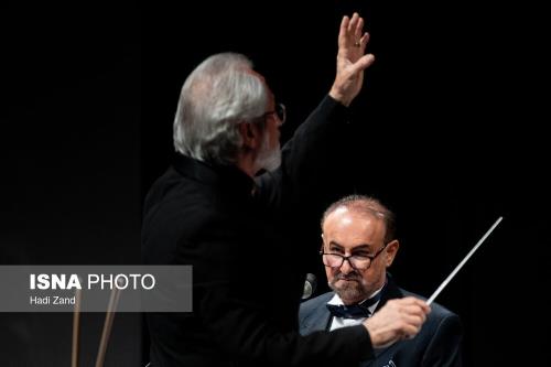 شبانگاهان تا حریم فلک، چون زبانه کشد سوز آوازم