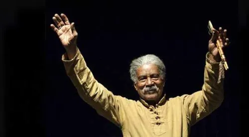 خالو قنبر به خانه برگشت