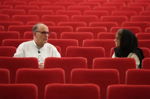 نصیر حیدریان از پرورشگاه تا رهبری ارکستر انسانی که در سکوت رشد کرد