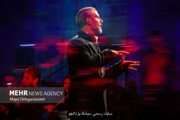 مسئله وطن در صدای علیرضا قربانی و نجابت اندوه در گلوبند ایران