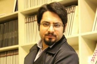 ویرگول ها مثنوی بلند و مشهور حامد ابراهیم پور را سرقت كردند