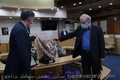 وزیر ارشاد در رونمایی از قطعه مدافعان سلامت چه گفت؟