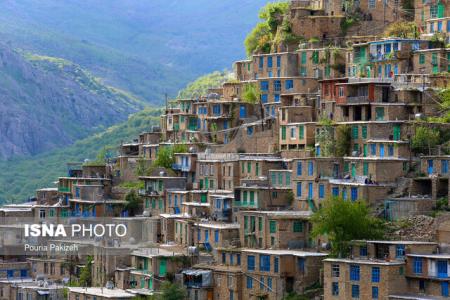 صمدیان: پس از ۵۰ سال تلاش می كنم به معنای واقعی ببینم