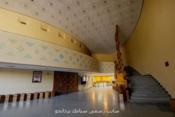 معماری تئاتر شهر برای ایران مورد تحسین و احترام است